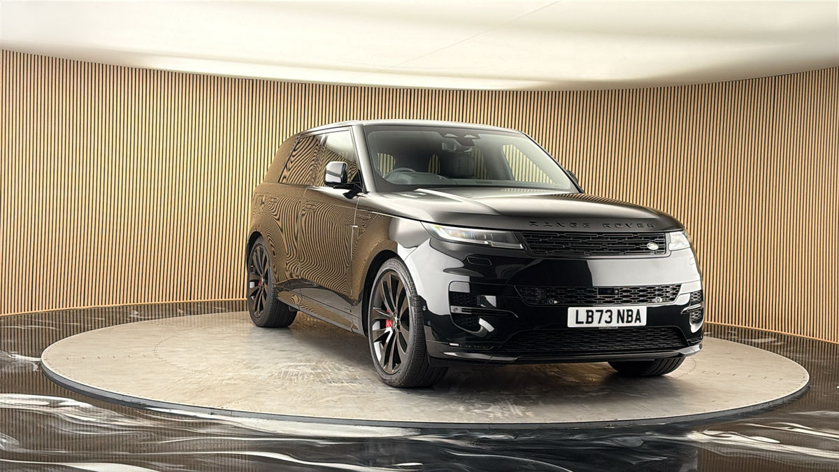 More views of Land Rover Range Rover Sport