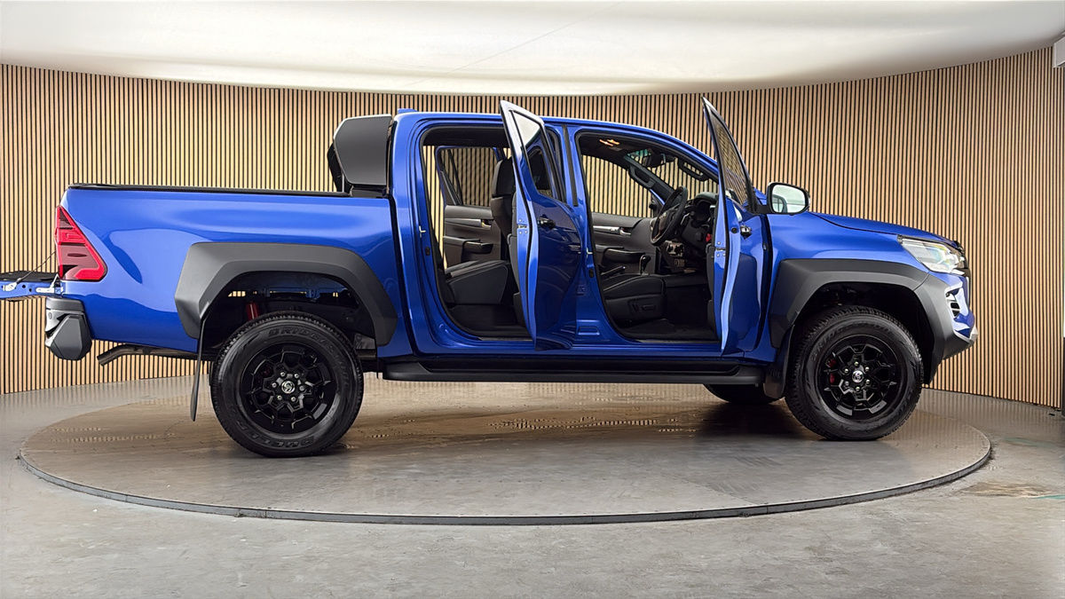 More views of Toyota Hilux