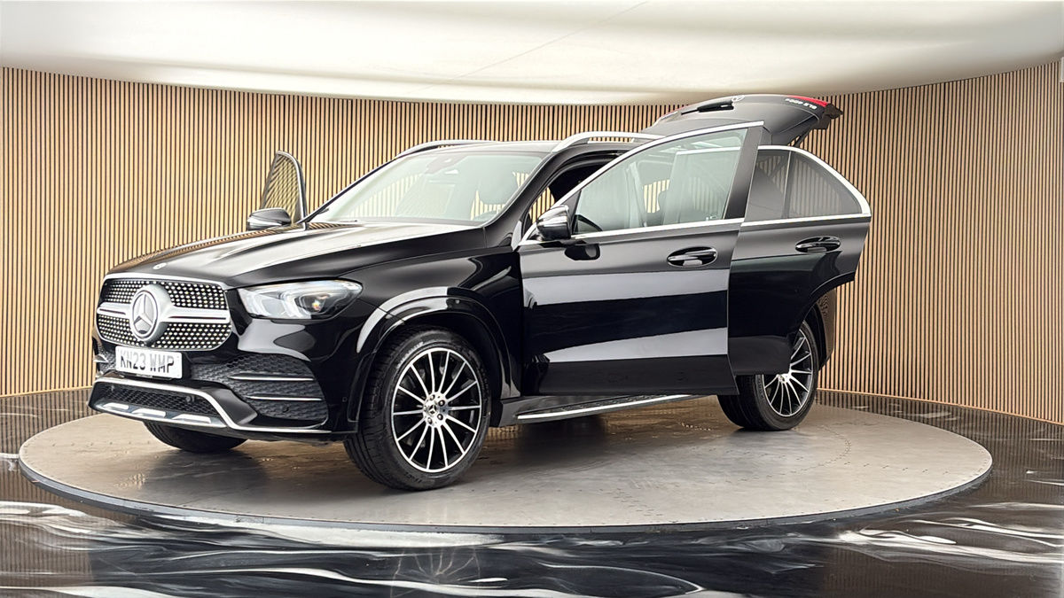 Mercedes-Benz GLE Image 22
