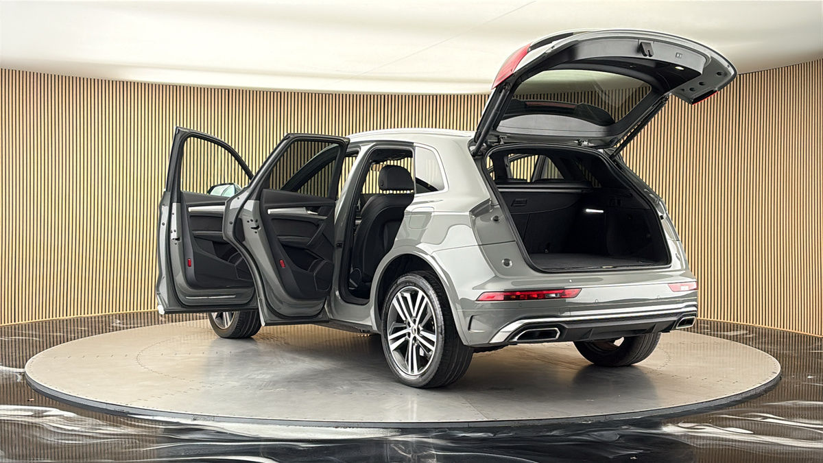 Audi Q5 Image 23