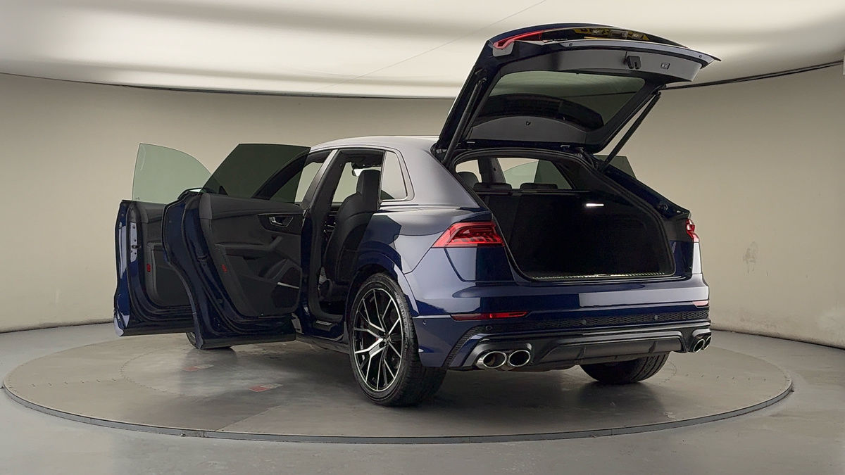 Audi SQ8 Image 23