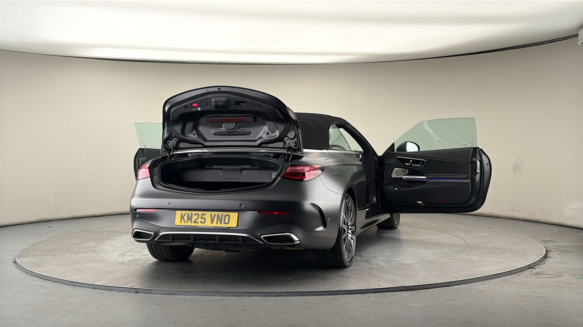 More views of Mercedes-Benz CLE