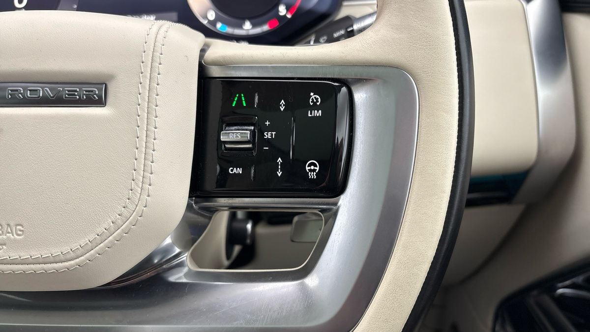 Land Rover Range Rover Image 14