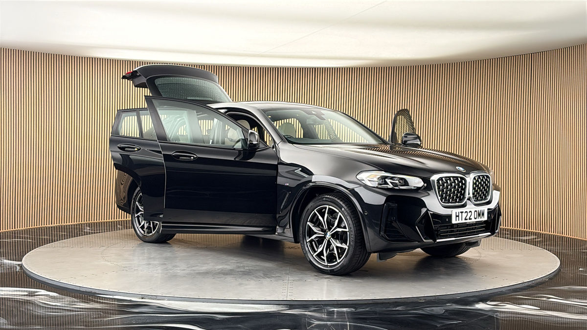 More views of BMW X4
