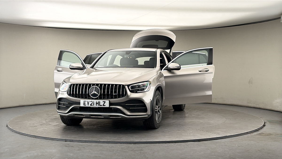 More views of Mercedes-Benz GLC