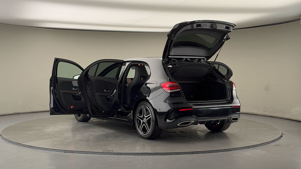 Mercedes-Benz A Class Image 23