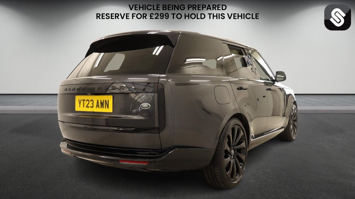 Land Rover Range Rover Image 4