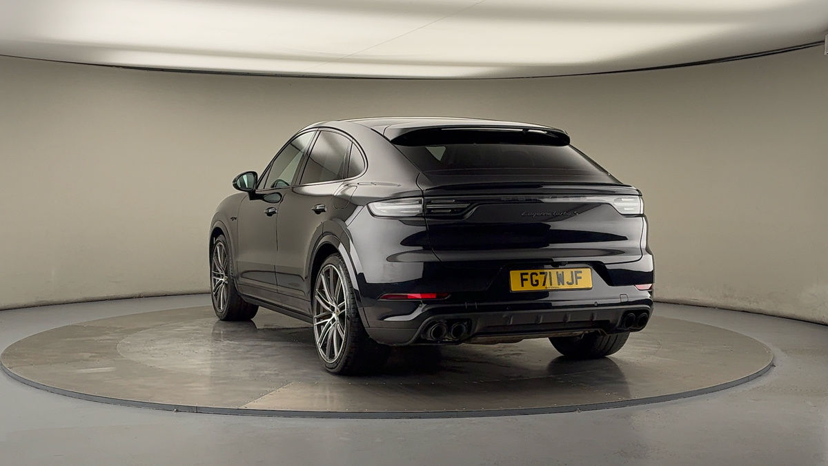 More views of Porsche Cayenne
