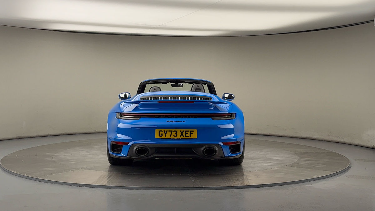 Porsche 911 Image 4