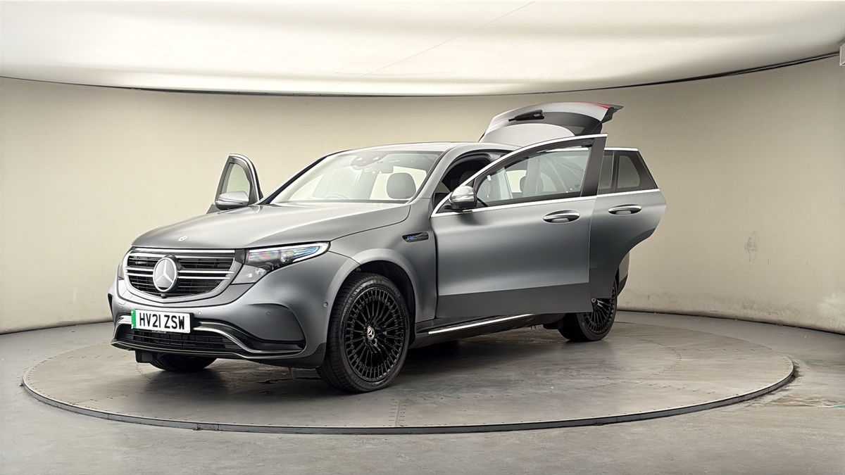 More views of Mercedes-Benz EQC