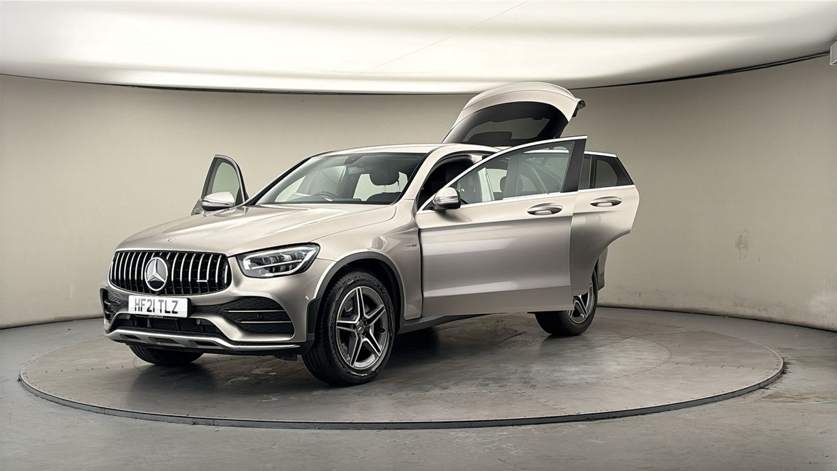 More views of Mercedes-Benz GLC