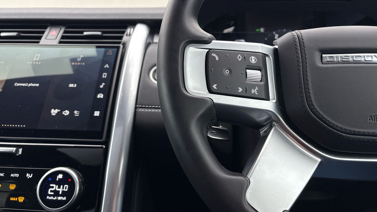 Land Rover Discovery Image 13