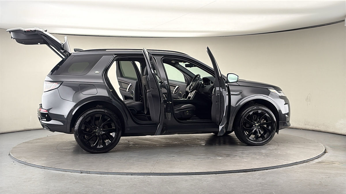 More views of Land Rover Discovery Sport
