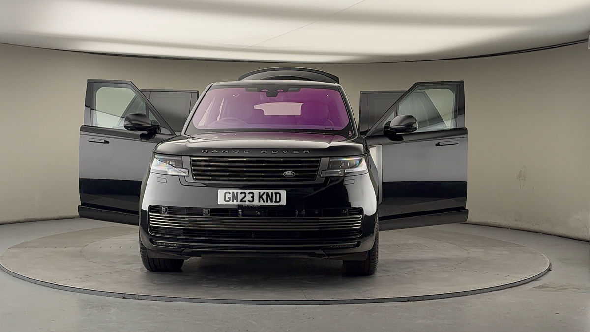 More views of Land Rover Range Rover