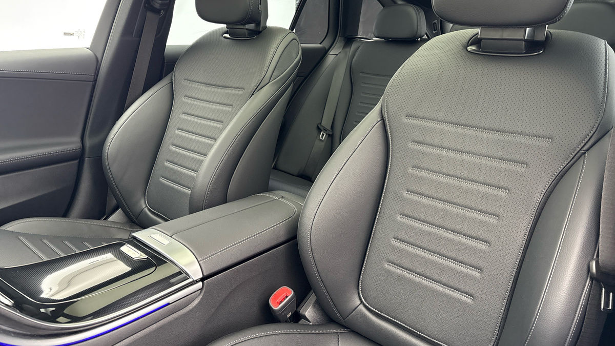 Mercedes-Benz C Class Image 7