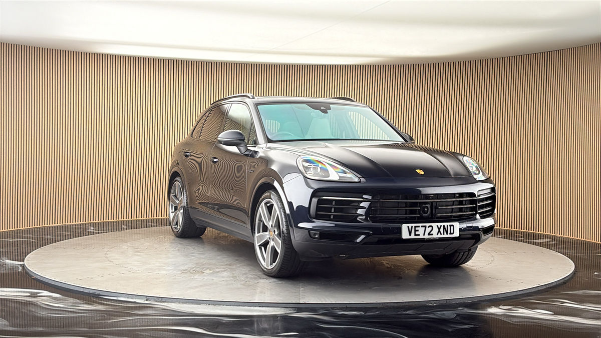 More views of Porsche Cayenne