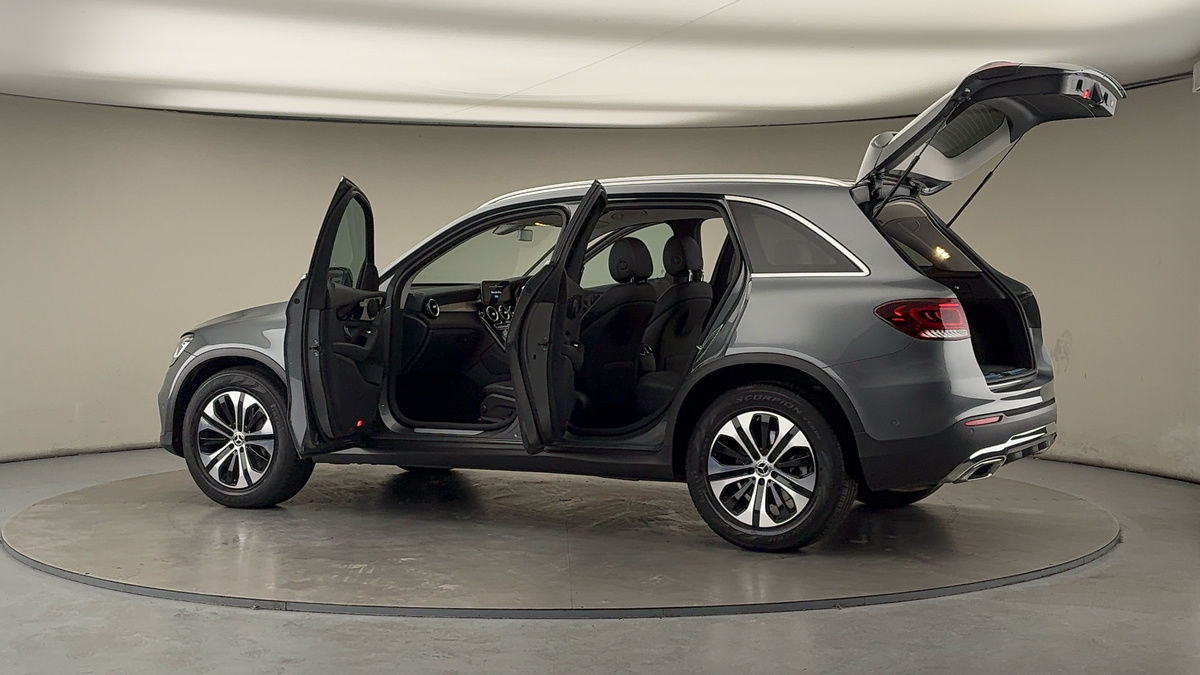 More views of Mercedes-Benz GLC