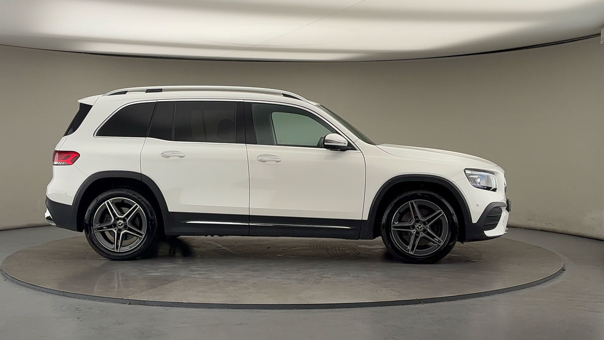 More views of Mercedes-Benz GLB