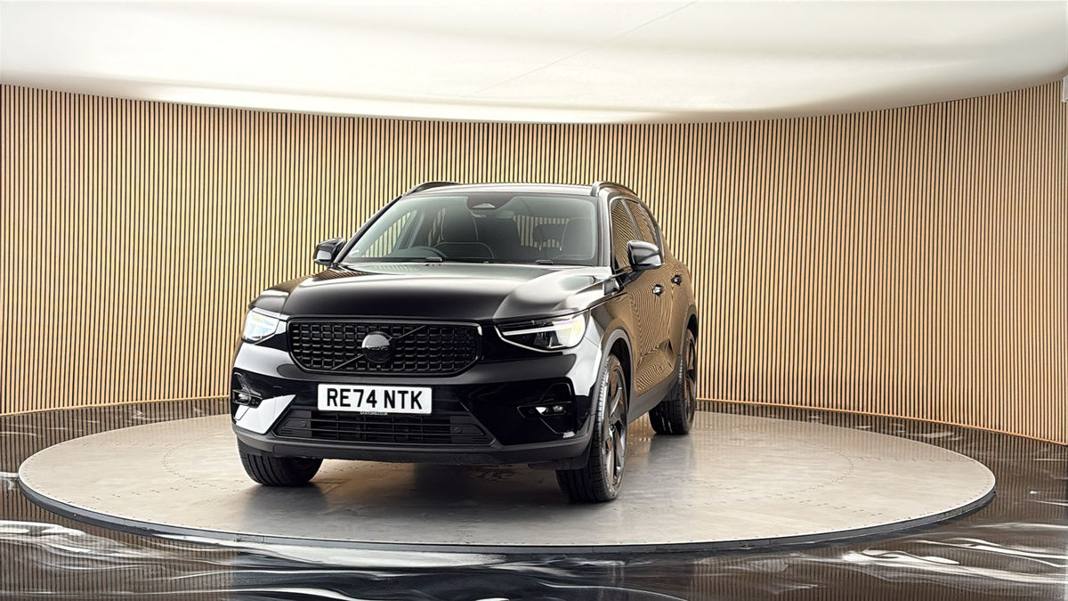 More views of Volvo XC40