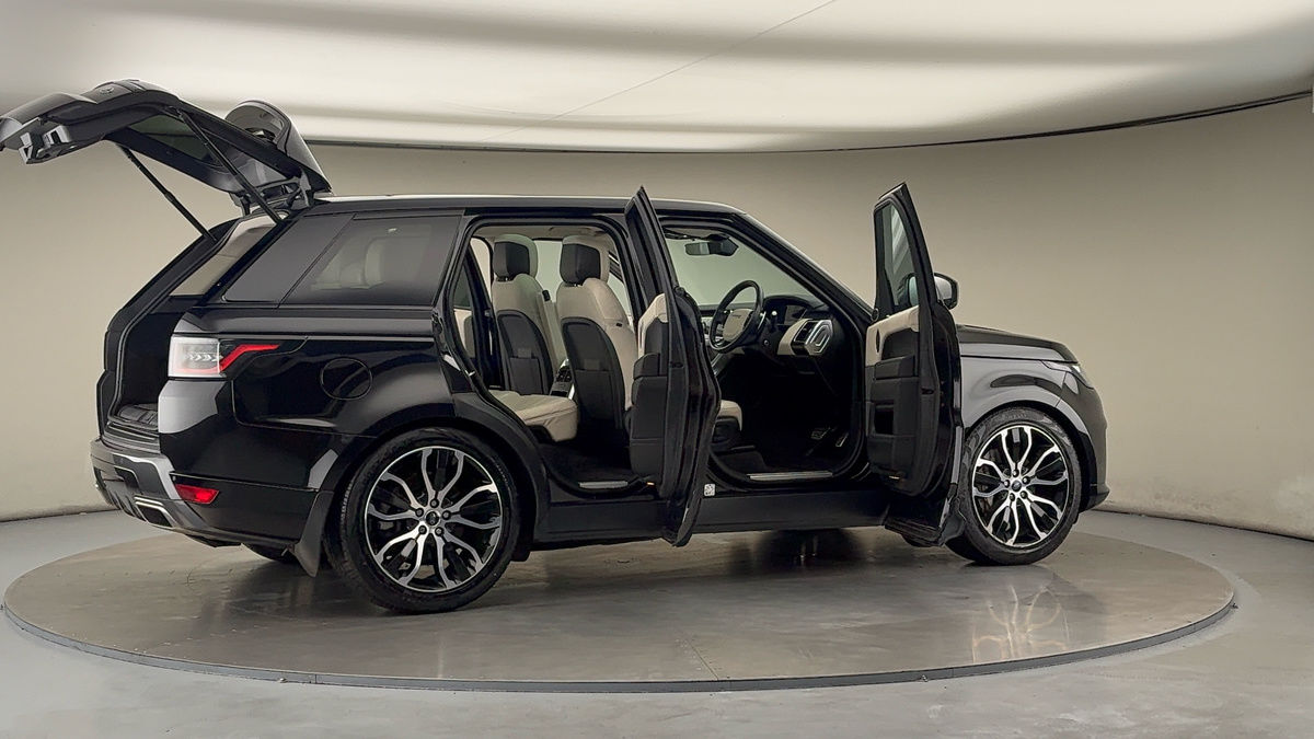 More views of Land Rover Range Rover Sport