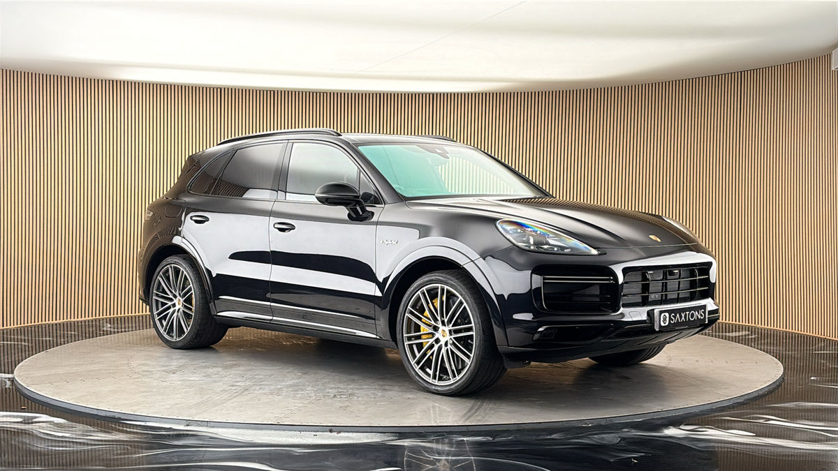 More views of Porsche Cayenne