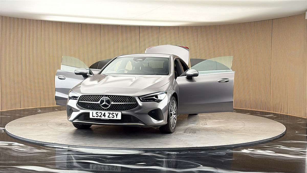 More views of Mercedes-Benz CLA
