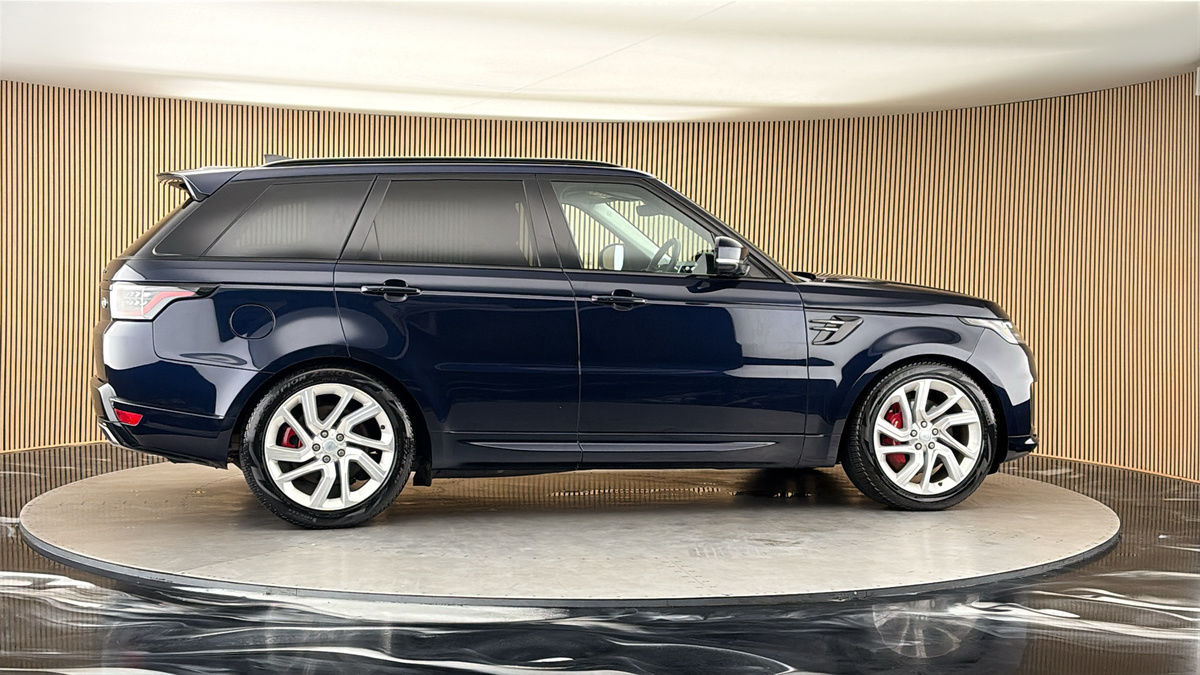 More views of Land Rover Range Rover Sport