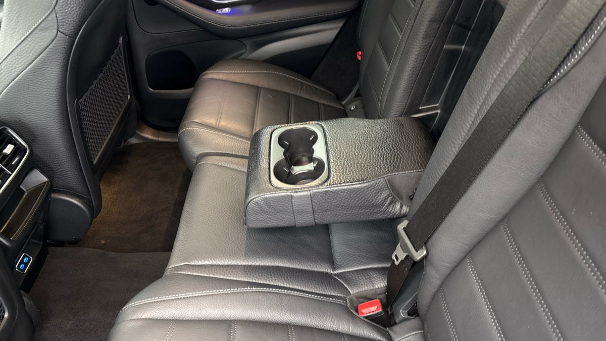 Mercedes-Benz GLE Image 9