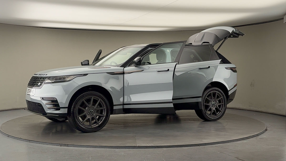 More views of Land Rover Range Rover Velar