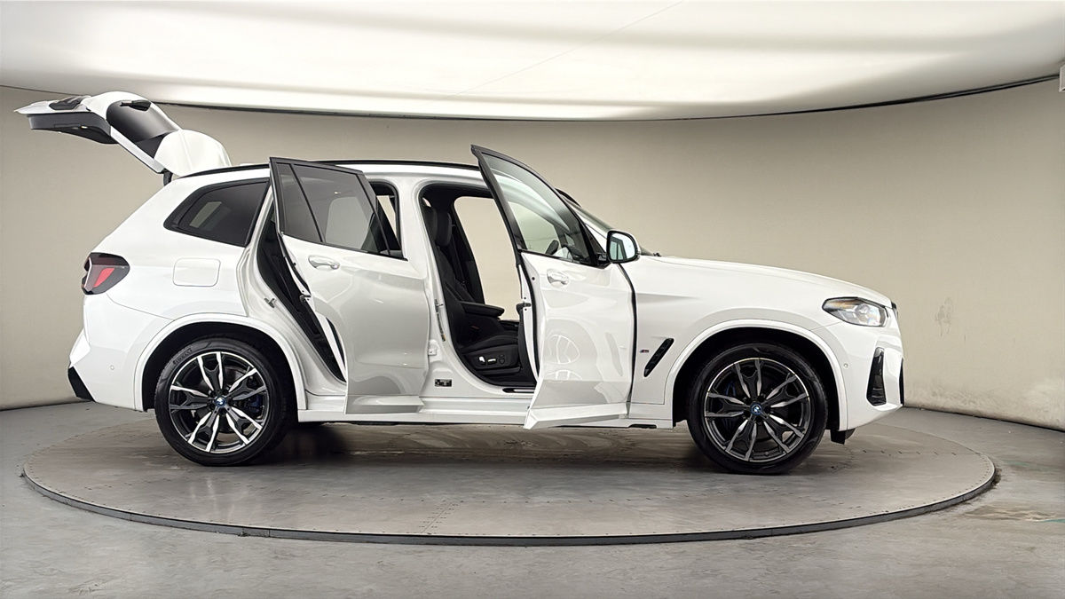 More views of BMW X3