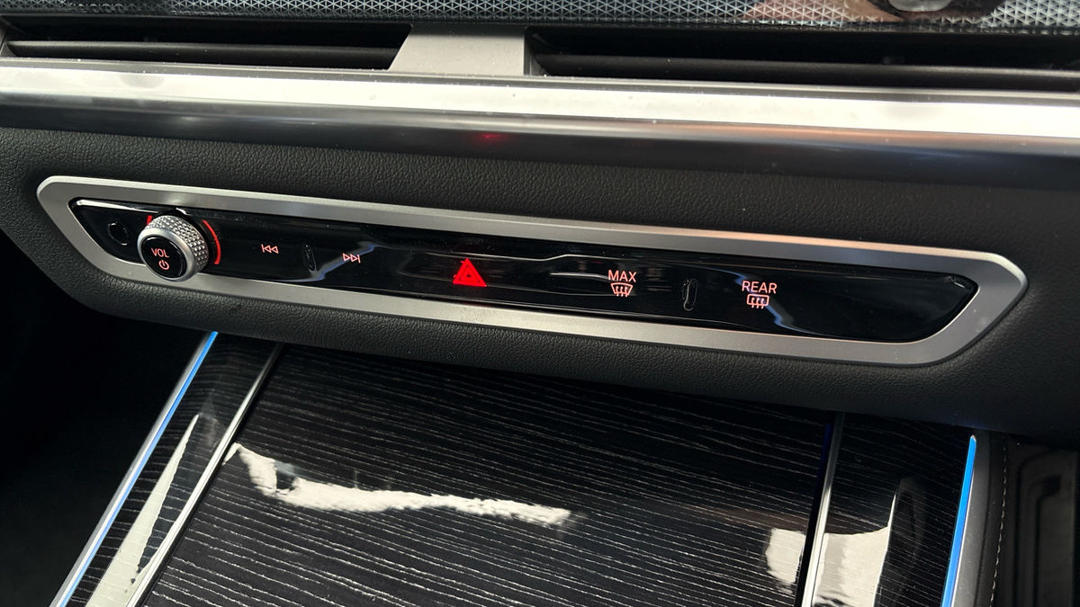 BMW X5 Image 6