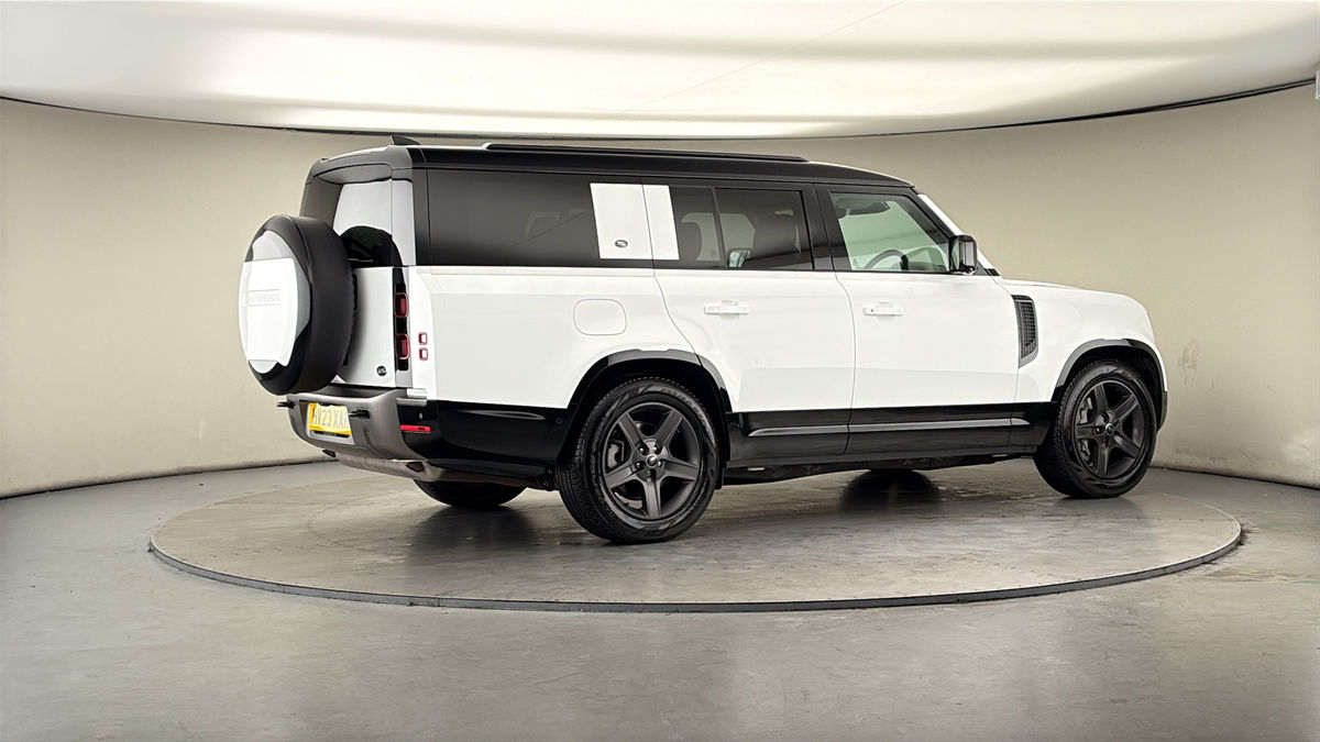 More views of Land Rover Defender 130