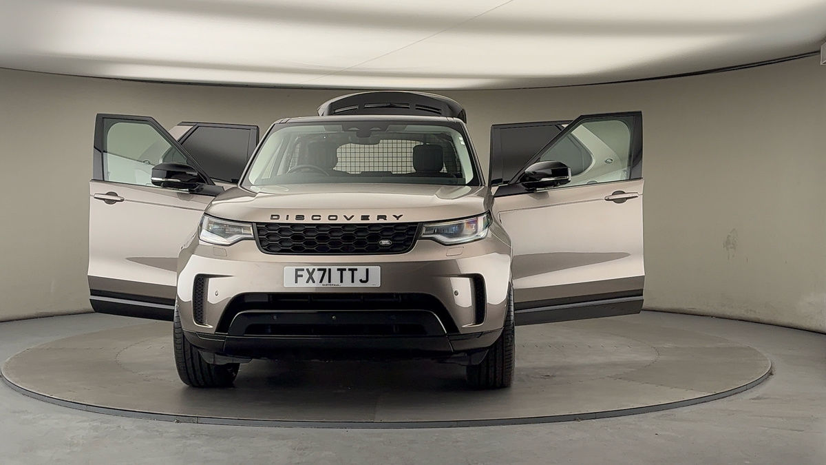 More views of Land Rover Discovery