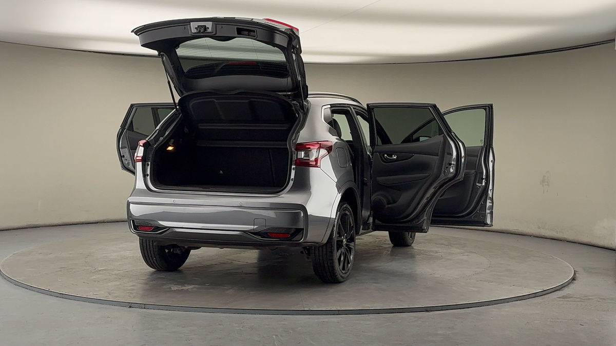 More views of Nissan Qashqai