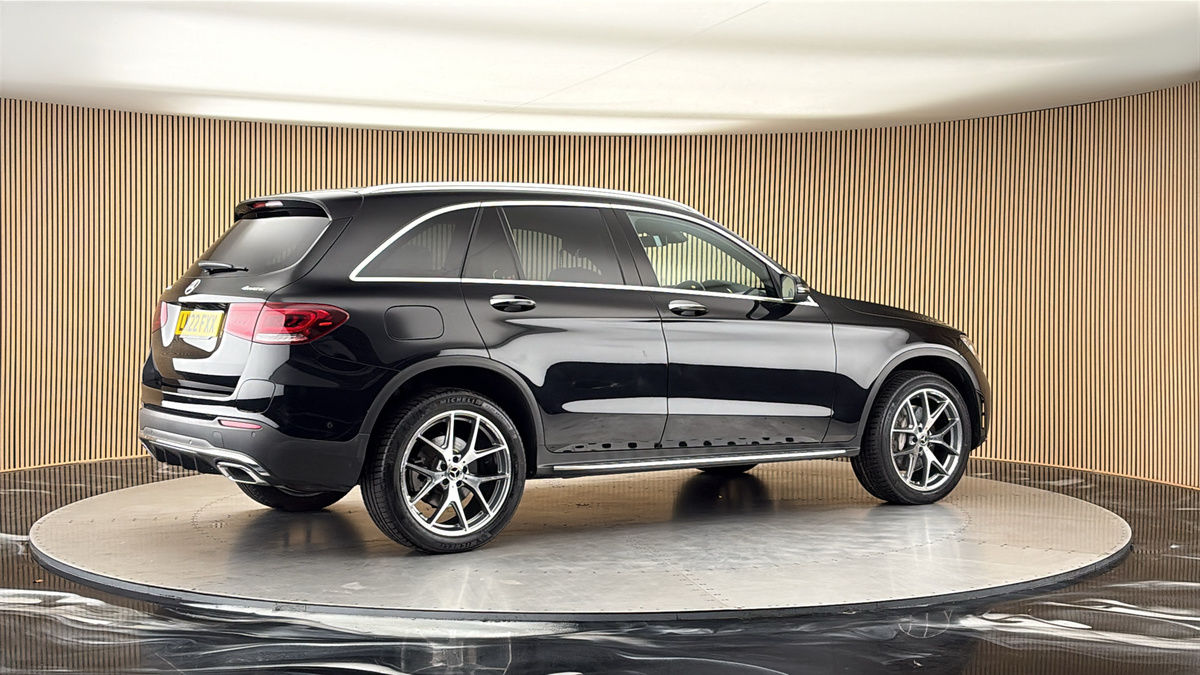 More views of Mercedes-Benz GLC