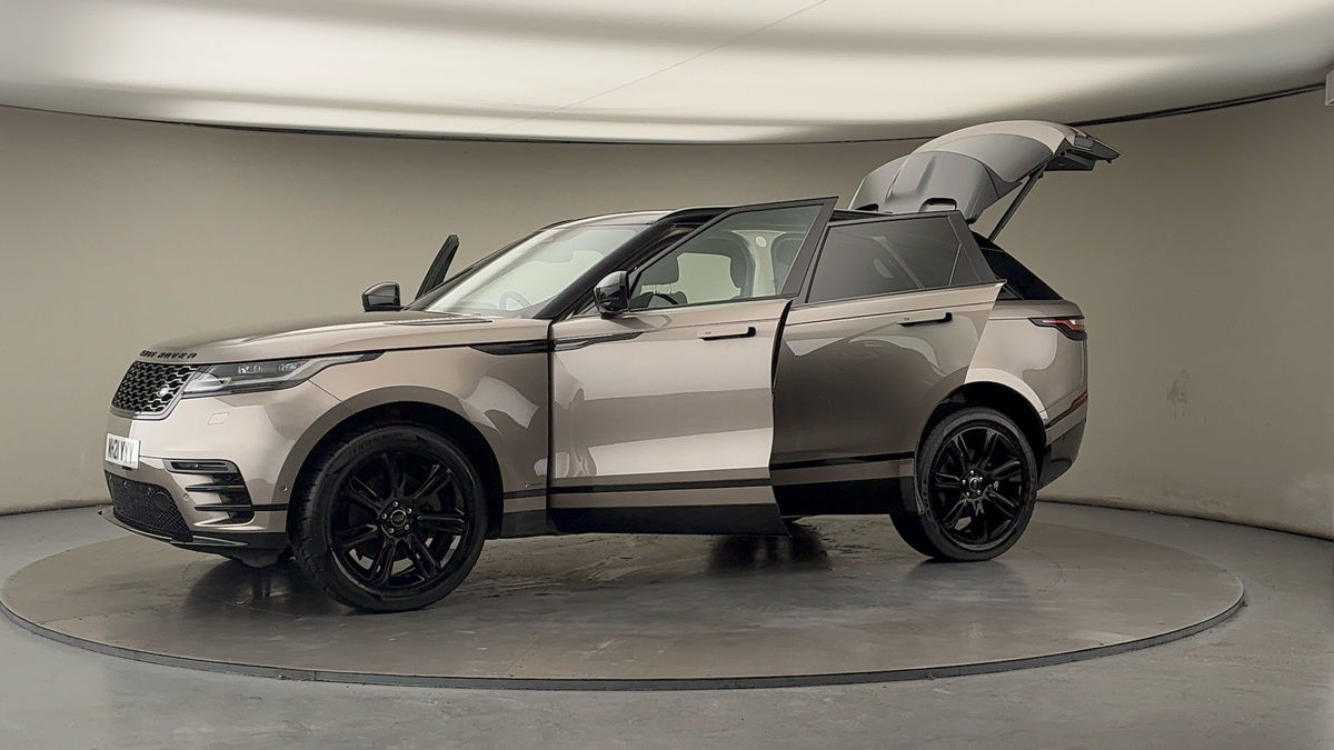 More views of Land Rover Range Rover Velar