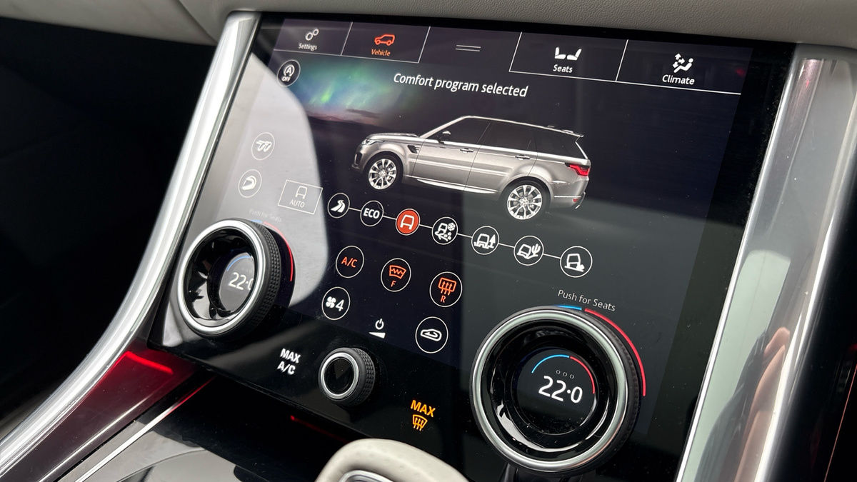 Land Rover Range Rover Sport Image 27