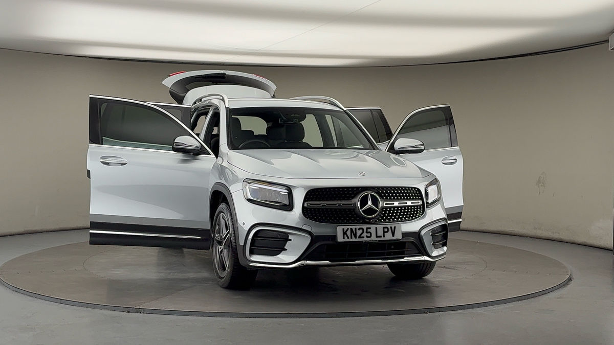 More views of Mercedes-Benz GLB