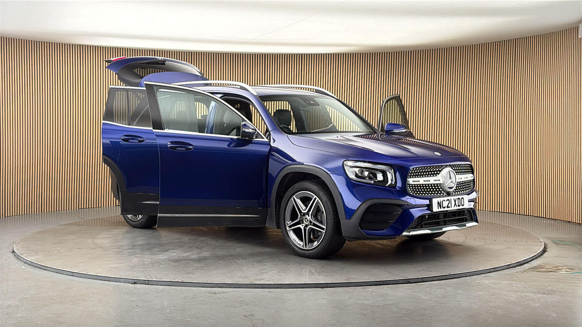 More views of Mercedes-Benz GLB