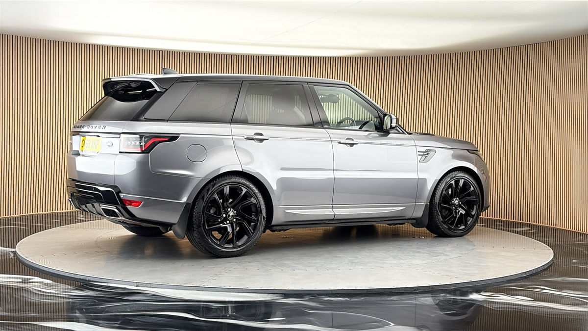 More views of Land Rover Range Rover Sport