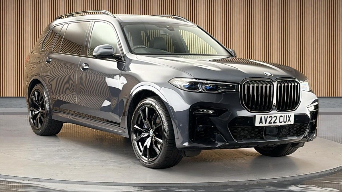 2022 BMW X7