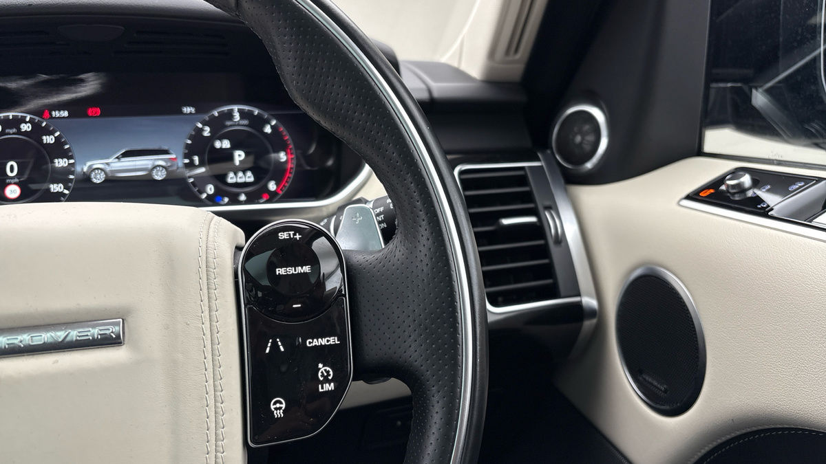 Land Rover Range Rover Sport Image 14