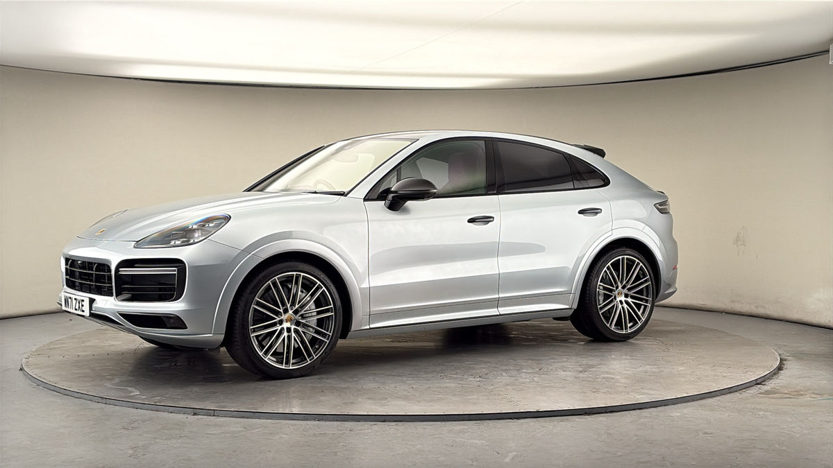 More views of Porsche Cayenne