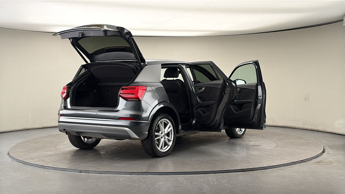 More views of Audi Q2