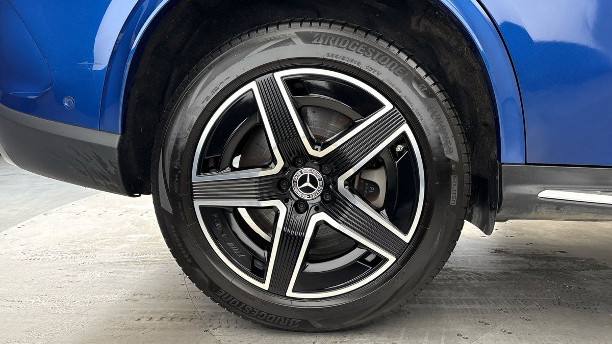 Mercedes-Benz GLC Image 10