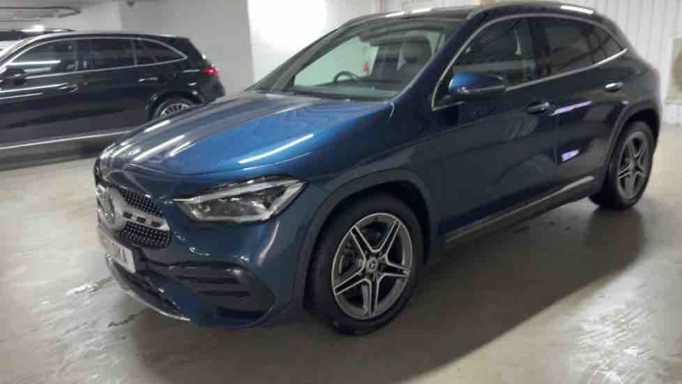 More views of Mercedes-Benz GLA