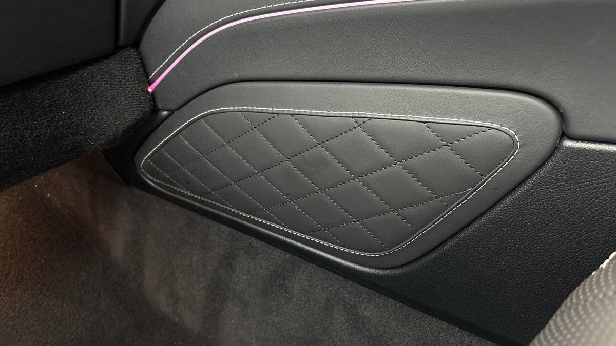 Mercedes-Benz G Class Image 64