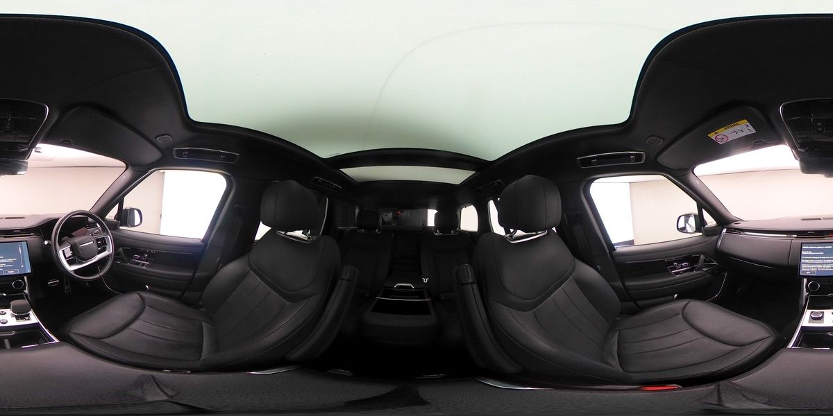 More views of Land Rover Range Rover