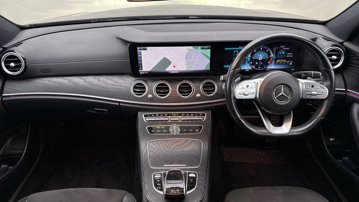 Mercedes-Benz E Class Image 12