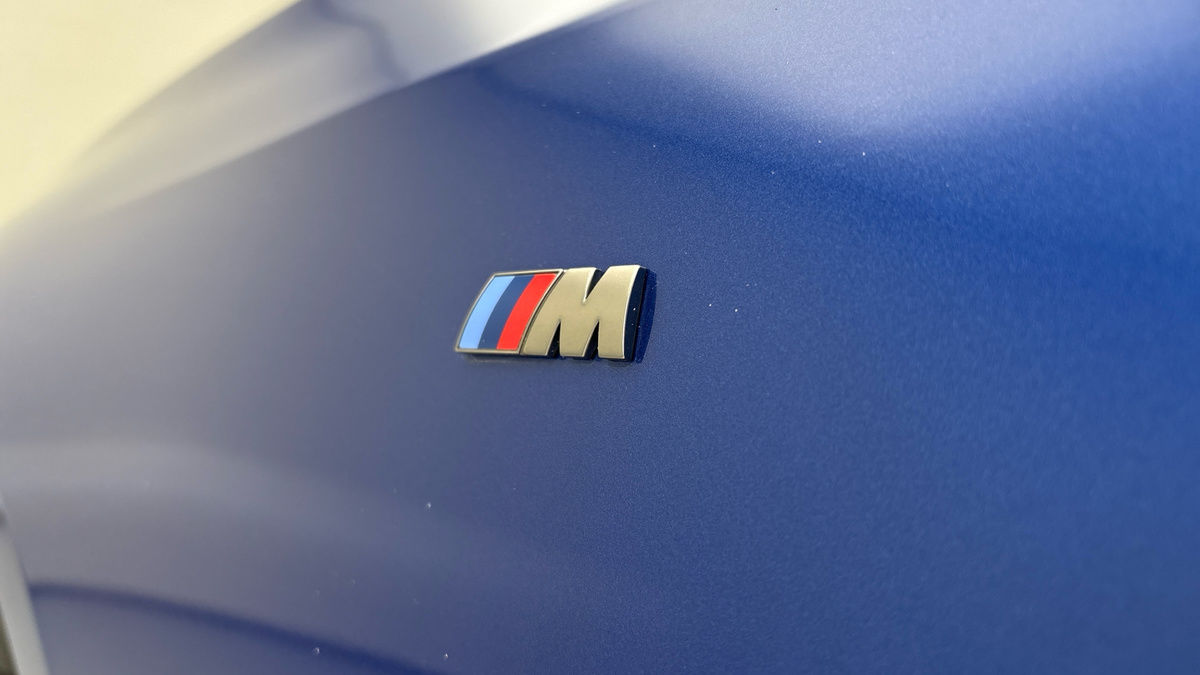 BMW 3 Series Image 6